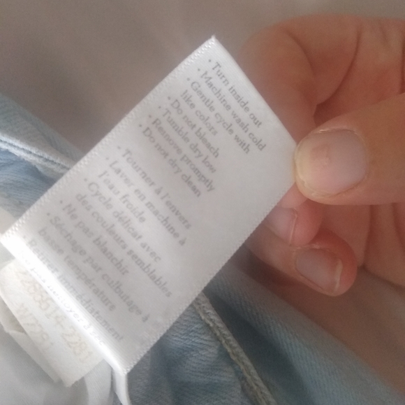 Paige Porter Relaxed Straight Jeans Sz. 24 Light Wash 90s fit Distressed - Picture 8 of 15